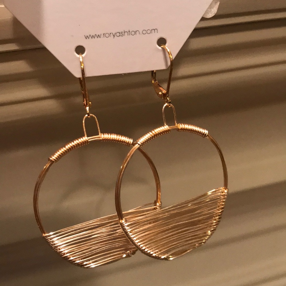 Horizon Earings